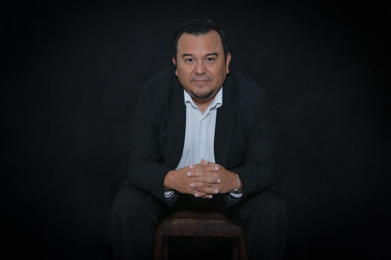 Elder Ayala